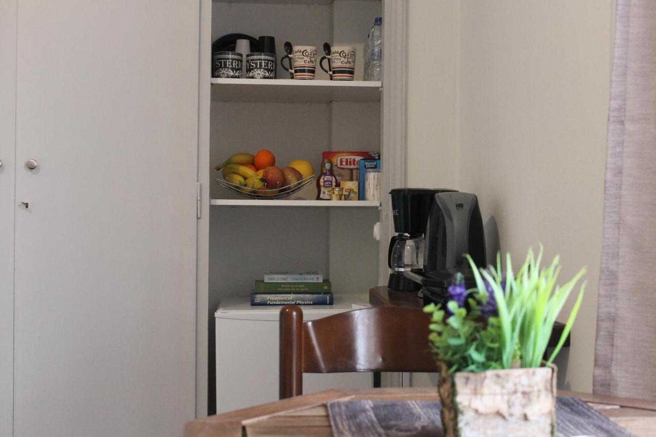 אולימפיה Central Guest Room מראה חיצוני תמונה